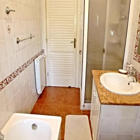 Villa Rentopolis Le Giare